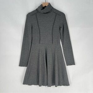 Dex Logan Dress Gray Long‎ Sleeve Stretch Ribbed Knit Turtleneck Fit & Flare M